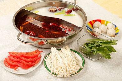 恐怖游戏《寂静之地：前方之路》首个故事宣传片